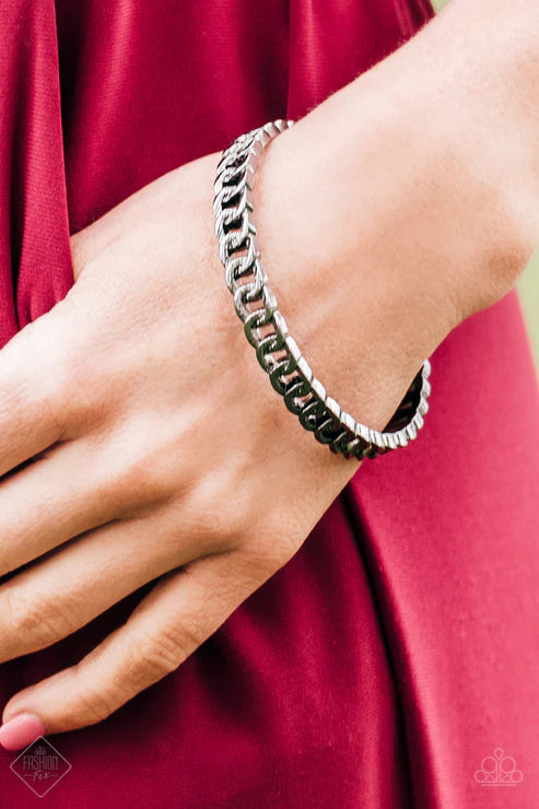 Might and CHAIN - Oversized Black Etched Shimmery Textures Links Bangle Bracelet B#3948