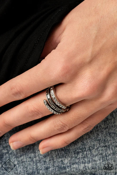 More To Go Around - Silver Emerald Cut Hematite Studded Ring R#6738