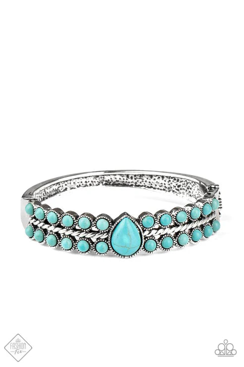 2-Piece Oversized Blue Scallop Teardrop Stone Set SET#6658