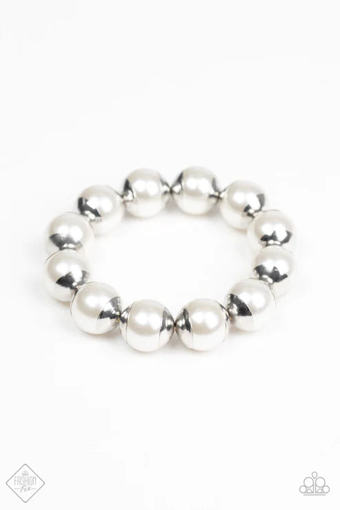 One Woman Show-STOPPER - Oversized White Capped Pearl Bracelet B#5390