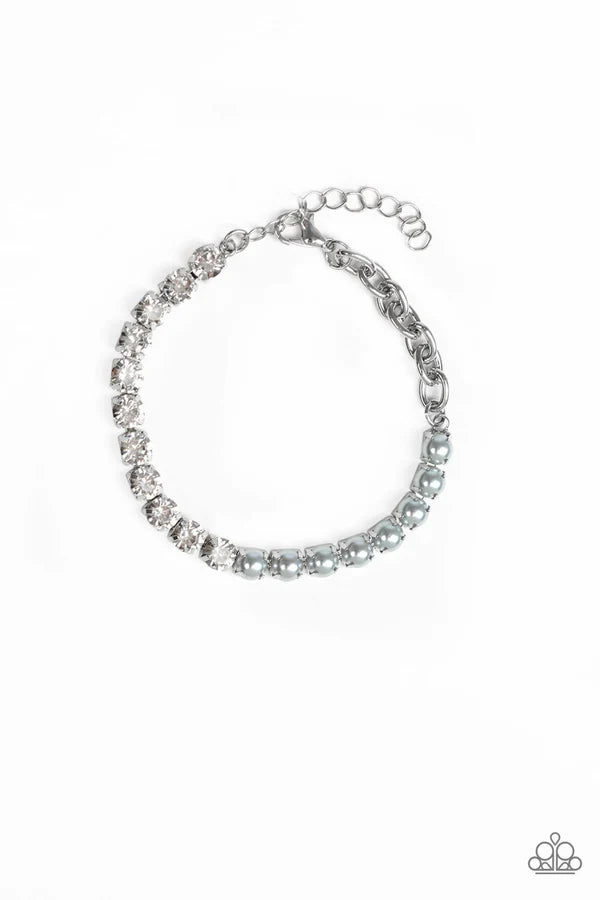 Out Like A SOCIALITE - Silver Pearl Square Connect Encrusted Bracelet B#6840