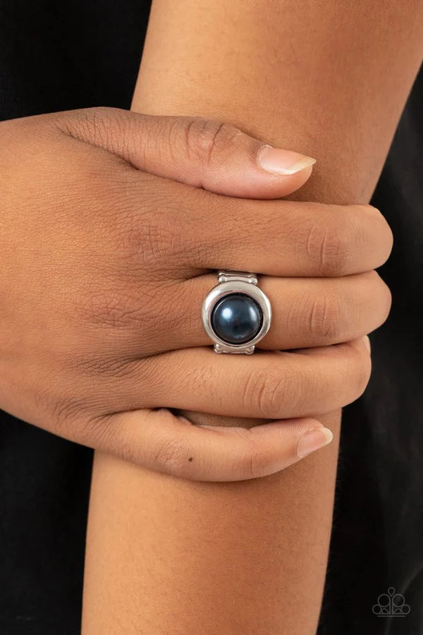 Prim and PROSPER - Blue Metallic Pearl Asymmetrical Encircle Twist Ring R#5266