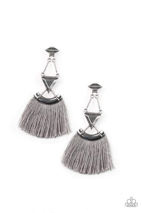 Puma Prowl - Oversized Silver Geometric Connected Stacked Flared Fringe Earrings E#2761