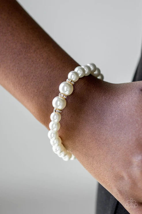 Radiantly Royal - White/Gold Luminescent Pearl Encrusted Rings Bracelet B#5398