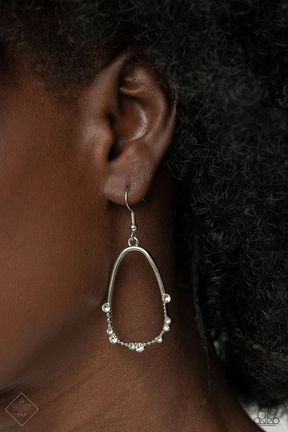 Ready or YACHT - Oversized White Airy Asymmetrical Encrusted Studded/Dotted Teardrop Earrings E#7128
