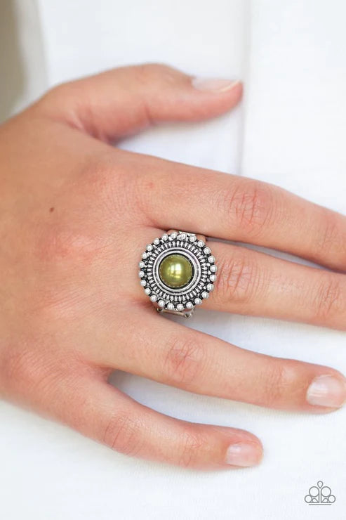 Regal Royal - Green Pearl Studded Ring R#5592