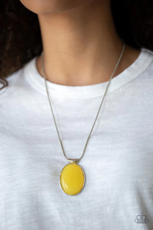 Rising Stardom - Oversized Yellow Glowing Rounded Slide Along Necklace N#2810