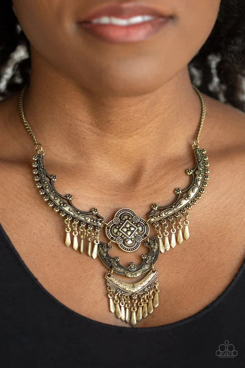 Rogue Vogue - Oversized Brass Antiqued Plates Elaborate Dotted Floral Tribal Fringe Necklace N#3442