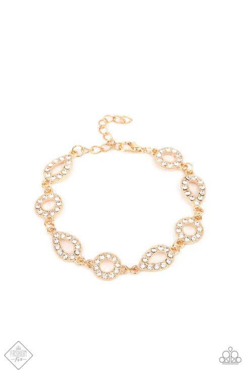 Royally Refined - Gold Teardrop/Round Frames White Encrusted Link Subtle Tone-on-Tone Dimension Vintage Flair Bracelet B#7438