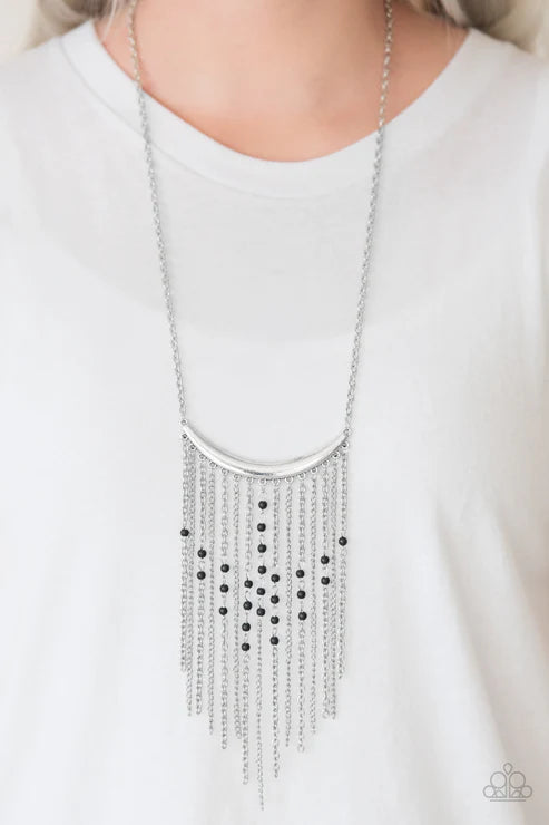 Runaway Rumba - Black Chain Streams Crescent Sporadically Trickle Stone Tapered Fringe Necklace N#6556