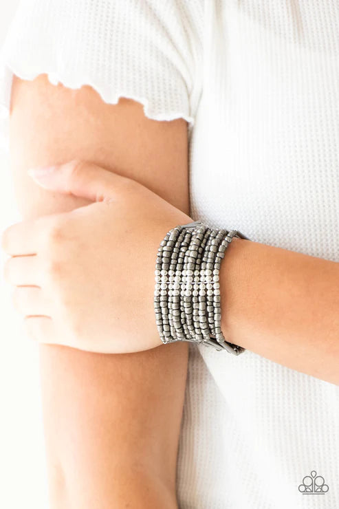 Rural Retreat - Oversized Silver Metallic Shimmer Seed Bead Bracelet B#4626