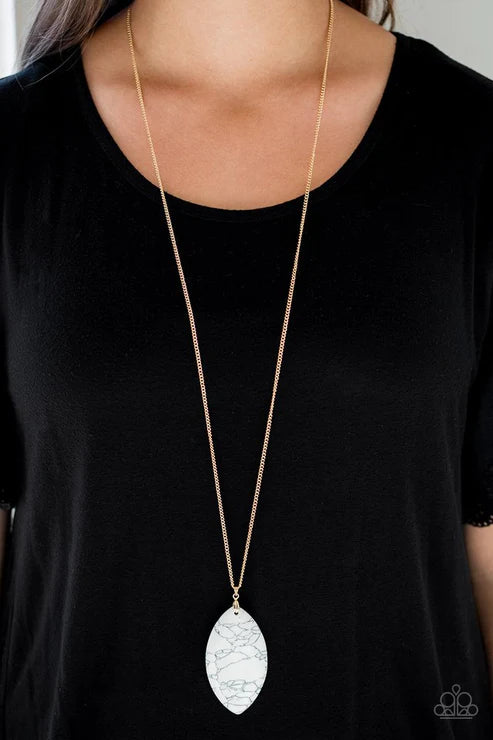 Santa Fe Simplicity - White Almond Crackle Stone Necklace N#3873