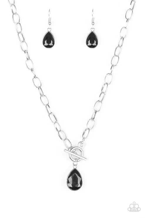 So Sorority - Black/Silver Faceted Teardrop Tiffany Clasp Necklace N#6220
