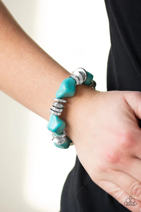 Stone Age Stunner - Oversized Blue Stones Silver Accents White Encrusted Rings Seasonal Bracelet B#5353