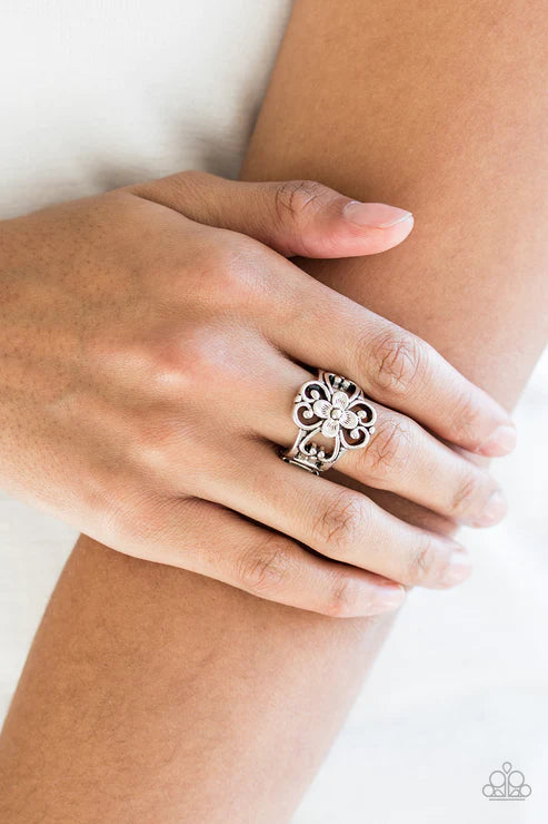 Summer Eden - Silver Flower Swirl Filigree Ring R#3686
