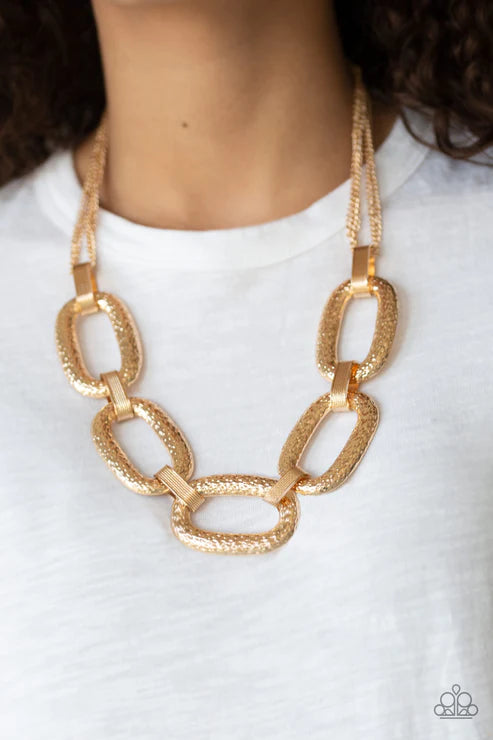 Take Charge - Oversized Gold Hammered Blinding Shimmer Chain Links Textured Suspended Necklace N#3477