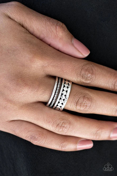Textile Tease - Silver Arc Rope Texture Tribal Ring R#6432