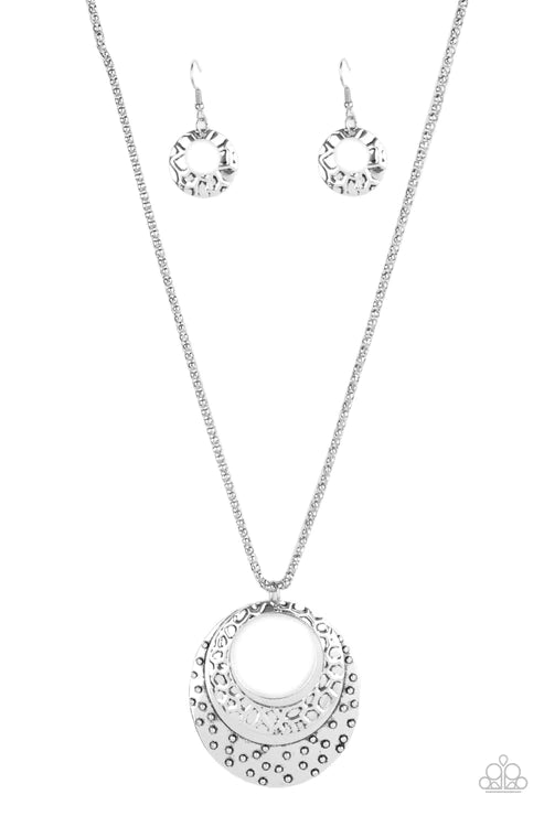 Texture Trio - Silver Rippled Textured Mismatched Hammered Hoops Tribal Necklace N#4709