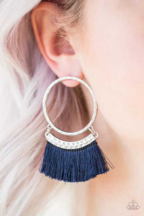 This Is Sparta! - Blue/Silver Hammered Thread Tassel Hoop Earrings E#6948
