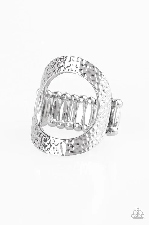 Tour de Contour - Oversized Silver Airy Hammered Textured Circled Ring R#4708
