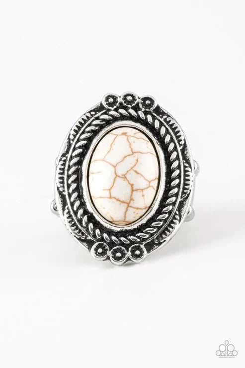 Tumblin Tumbleweeds - White Antiqued Floral Tumbleweed Stone Ring R#6677