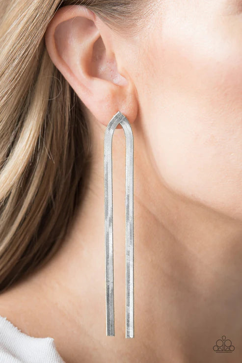 Very Viper - Oversized Silver Elegantly Elongating Flat Snake Chains Drip Earrings E#5692