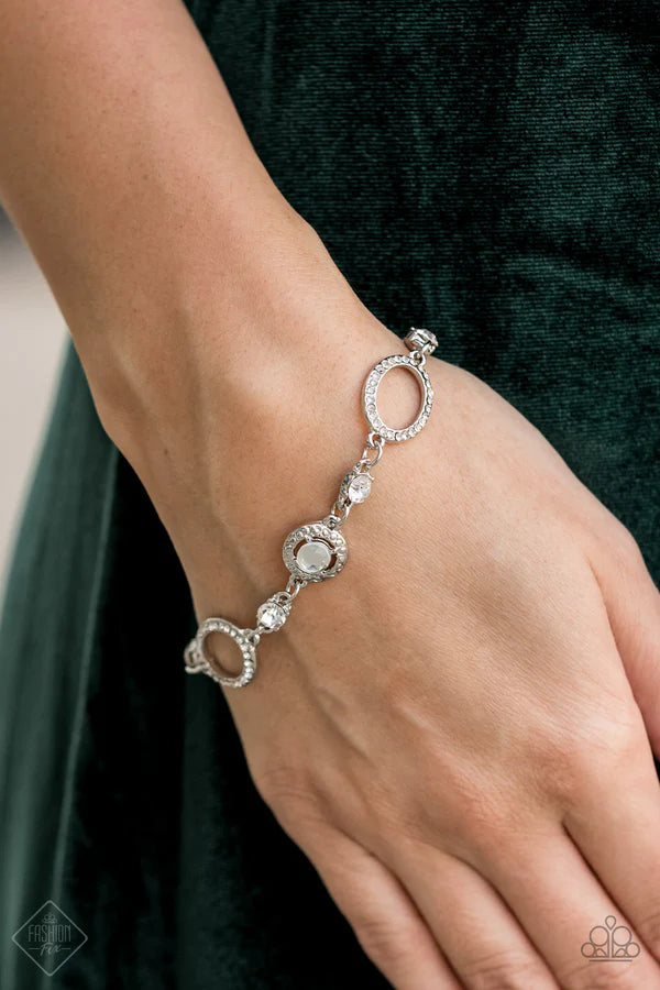 2-Piece White Mismatched Hematite Encrusted Ovals Studded Elegantly Link Set SET#6993