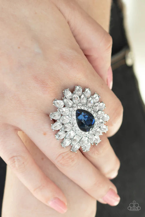 Whos Counting? - Oversized Blue (French) White Teardrop Petals Fan Out Dramatic Blue Teardrop Center Stacking Centerpiece Ring R#6129