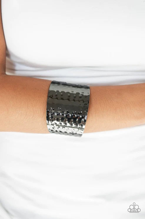 Wonderfully Wonder Woman - Oversized Black "Wonder Woman" Hammered Cuff Bracelet B#3161
