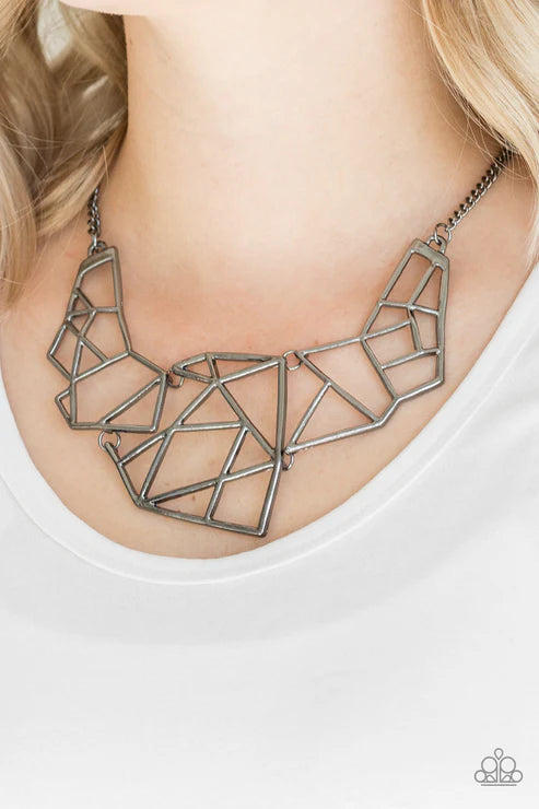 World Shattering - Black Shattered Geometric Link Necklace N#6509