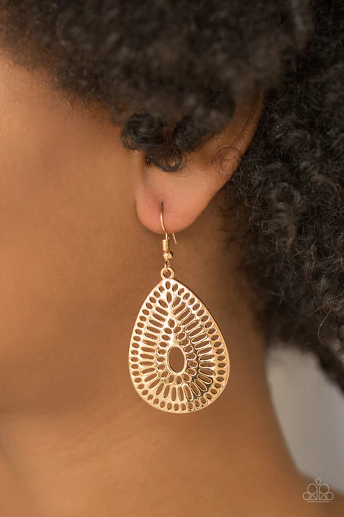 You Look GRATE! - Gold Ripple Grated Stenciled Teardrop Earrings E#3940