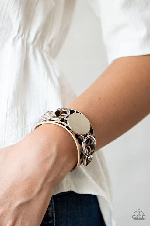 Your Claws are Showing - Brown Wild Cheetah Claws Silver Buckle Studded Leather Adjustable Snap Closure Bracelet B#5691