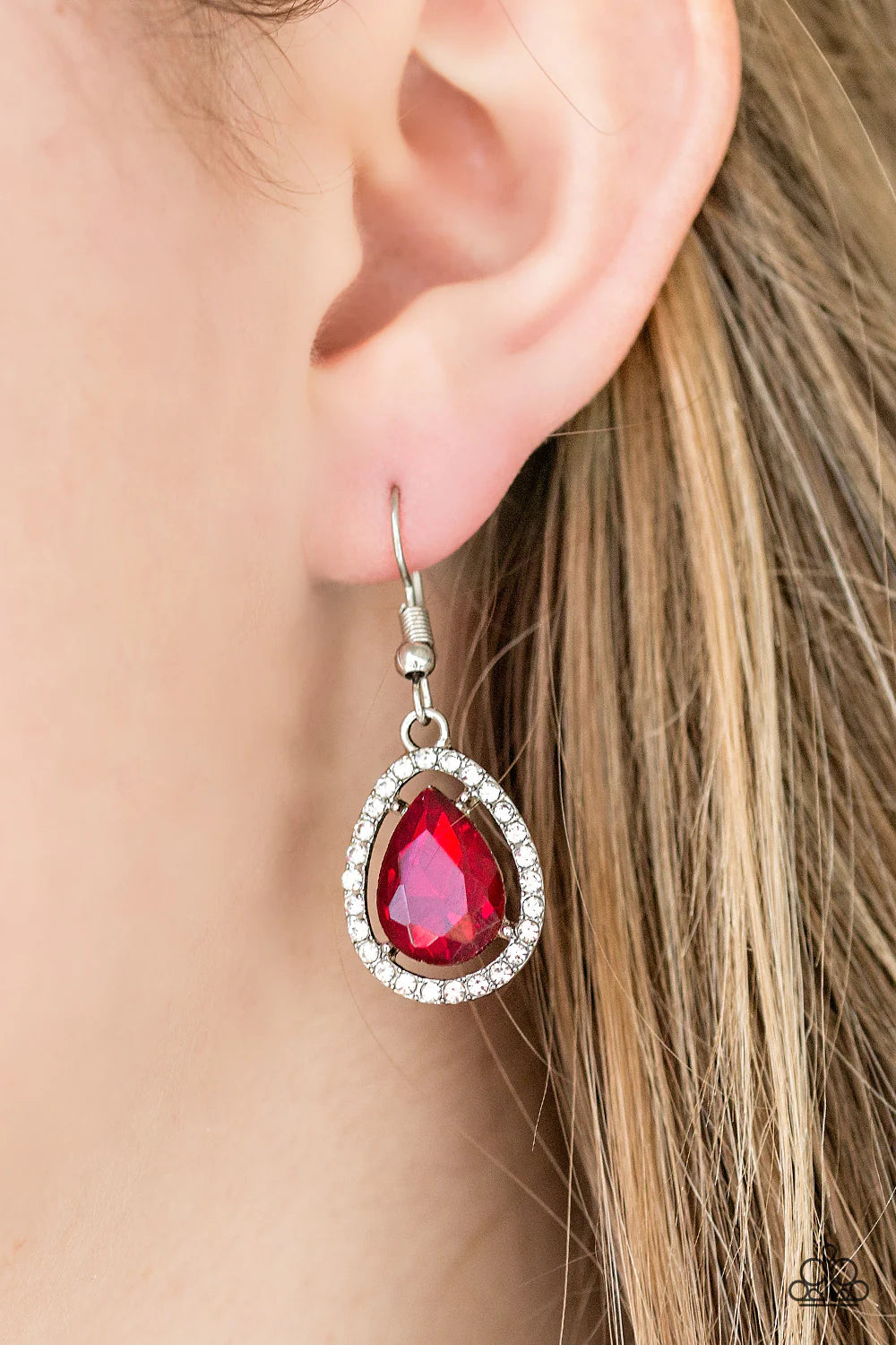 A One-GLAM Show - Red Regal Teardrop Cut Lure Encrusted Earrings E#1370