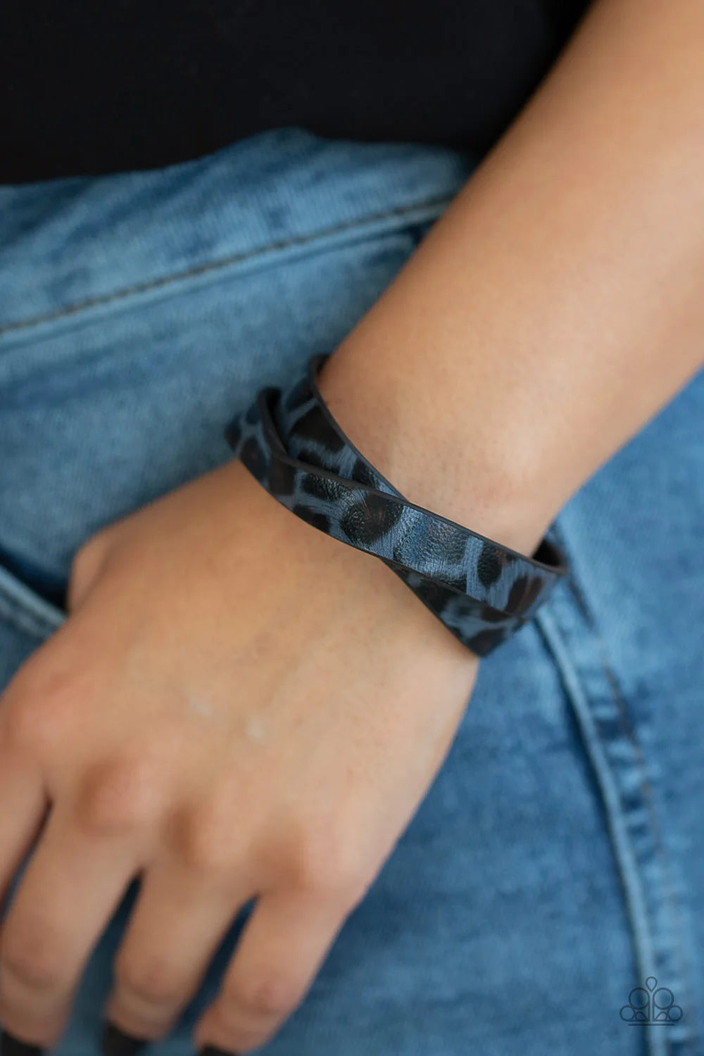 All GRRirl - Oversized Blue (Blue/Black) Wild Cheetah Strip Double Wrap Adjustable Snap Closure Leather Bracelet B#273