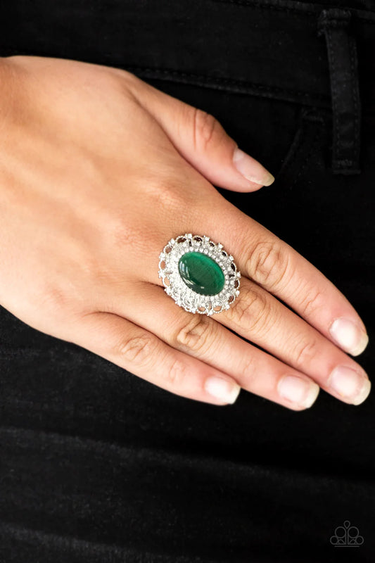 BAROQUE The Spell - Green Frill Encrusted Cat's Eye Moonstone Ring R#708