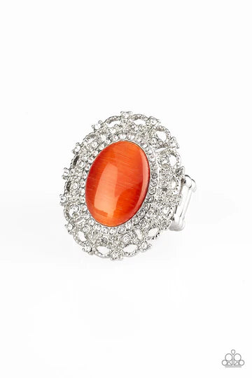 BAROQUE The Spell - Orange Frill Encrusted Cat's Eye Moonstone Ring R#139