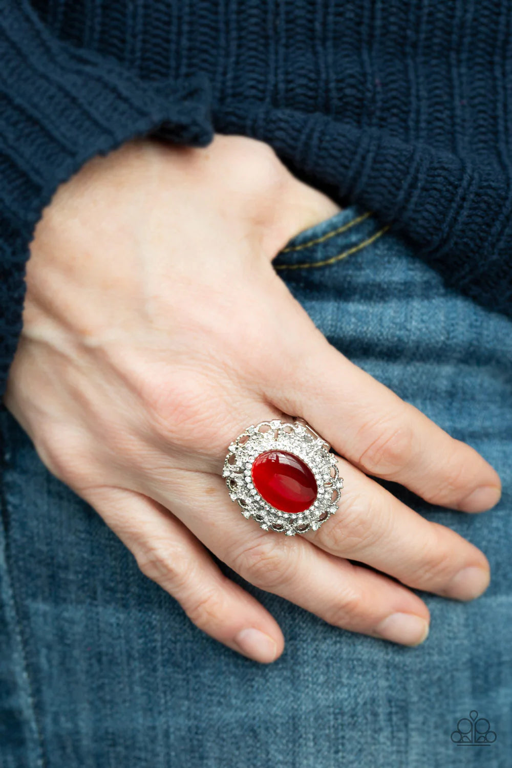 BAROQUE The Spell - Red Frill Encrusted Cat's Eye Moonstone Ring R#711
