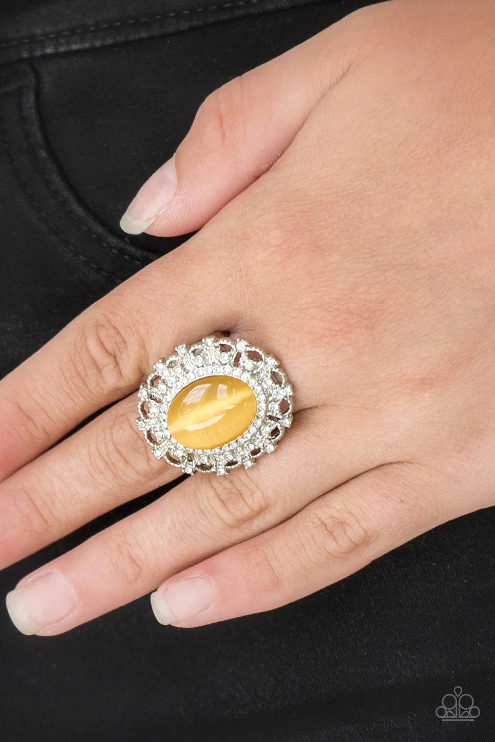 BAROQUE The Spell - Yellow Frill Encrusted Cat's Eye Moonstone Ring R#1237