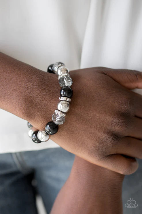 Camera Chic - Oversized Black/Silver Pearl Smoky Crystal Encrusted Rings Bracelet B#2138