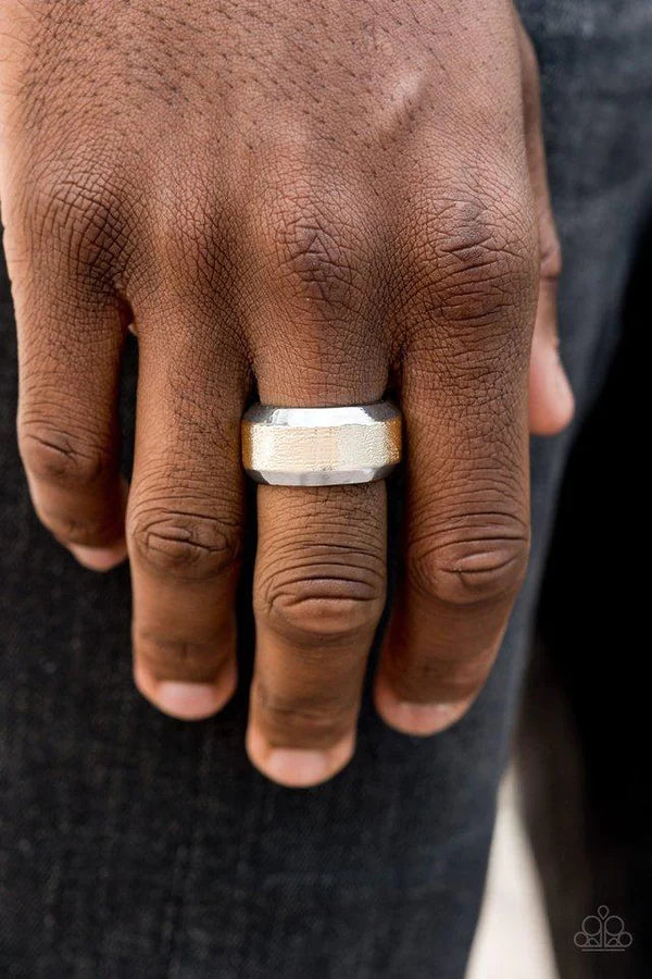 Checkmate - Oversized Multi (Silver/Gold) Beveled Shimmer Hammered Urban Ring R#1138