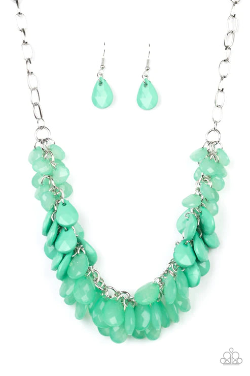 Colorfully Clustered - Mint Green Polished/Crystal Cluster Teardrop Whimsical Dimension Fringe Necklace N#2580