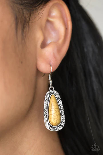Cruzin Colorado - Sunny Yellow Stone Hammered Teardrop Earrings E#1321