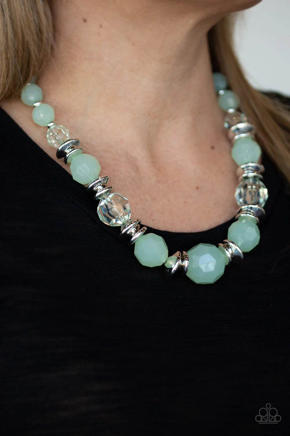Dine and Dash - Oversized Green Faceted Crystal Accent Necklace N#715