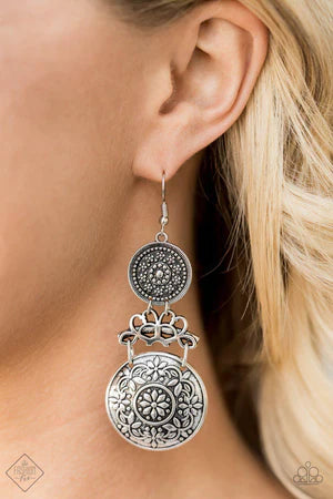 Garden Adventure - Oversized Silver Antique Embossed Studded Floral Vine Disc Earrings E#217