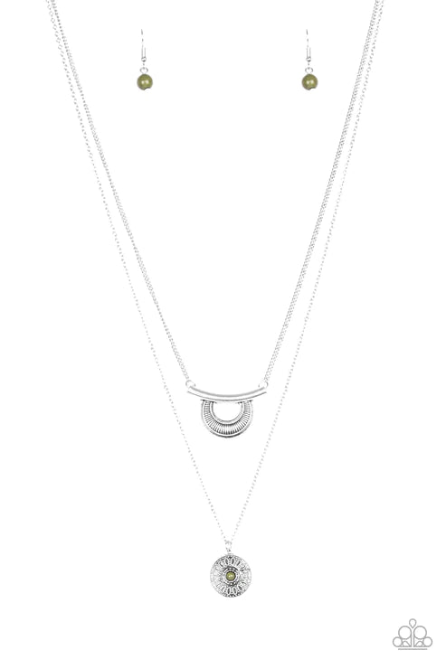 Gypsy Go-Getter - Green Gypsy Linear "Swing" Floral Disc Necklace N#2048
