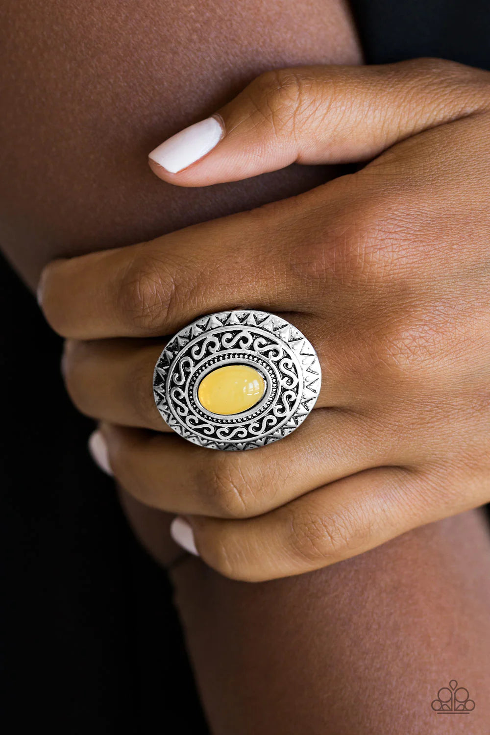 Hello, Sunshine - Oversized Yellow Glowing Shimmer Sunburst Ring R#1239