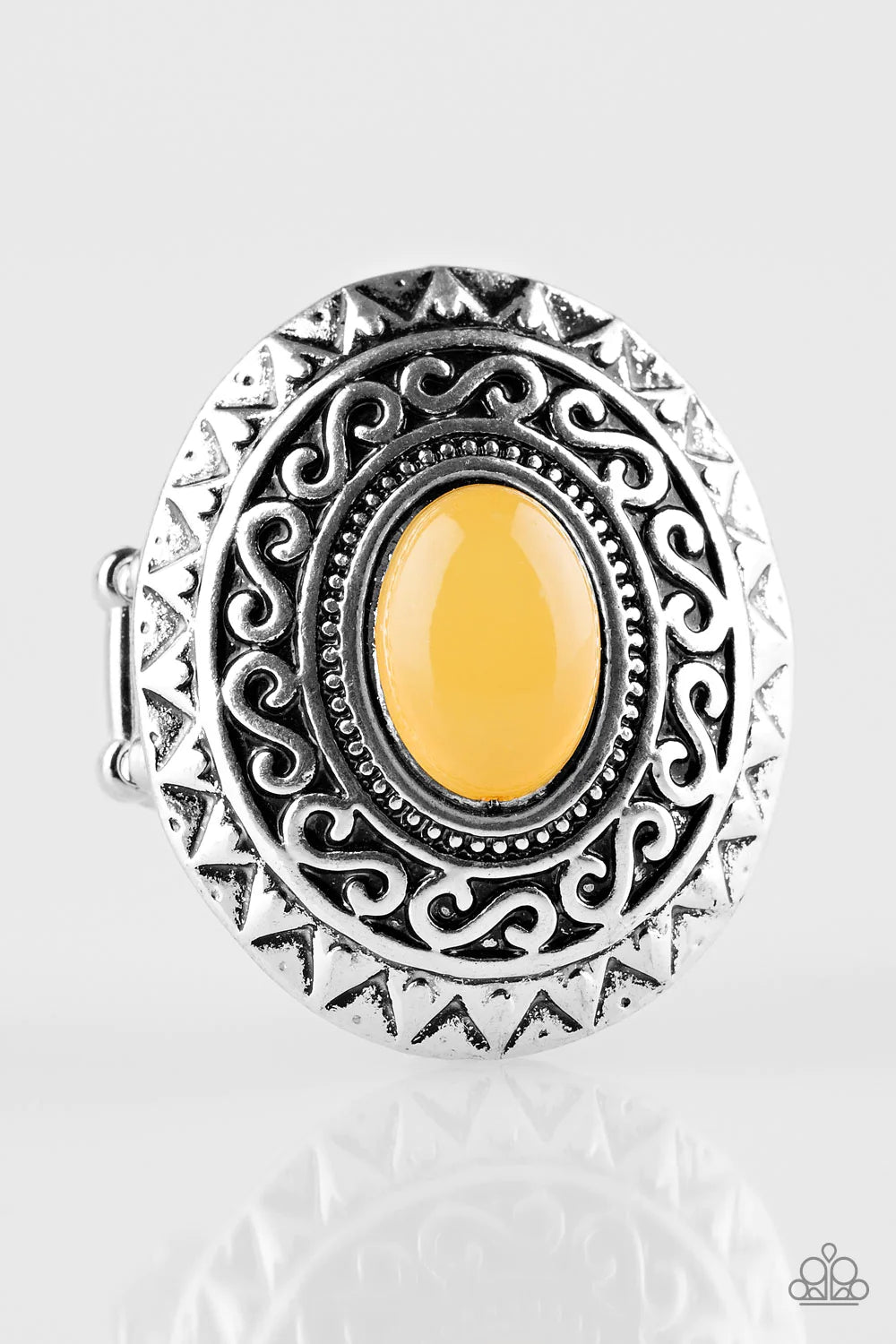Hello, Sunshine - Oversized Yellow Glowing Shimmer Sunburst Ring R#1239