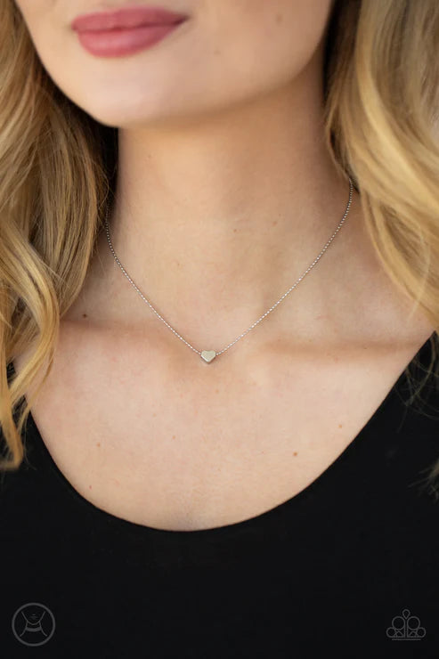 Humble Heart - Silver 3D Heart Pendant Glides Along Choker Necklace N#2561