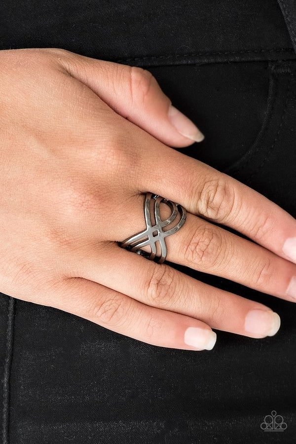 Infinite Fashion - Black Ripple Infinity Ring R#1056