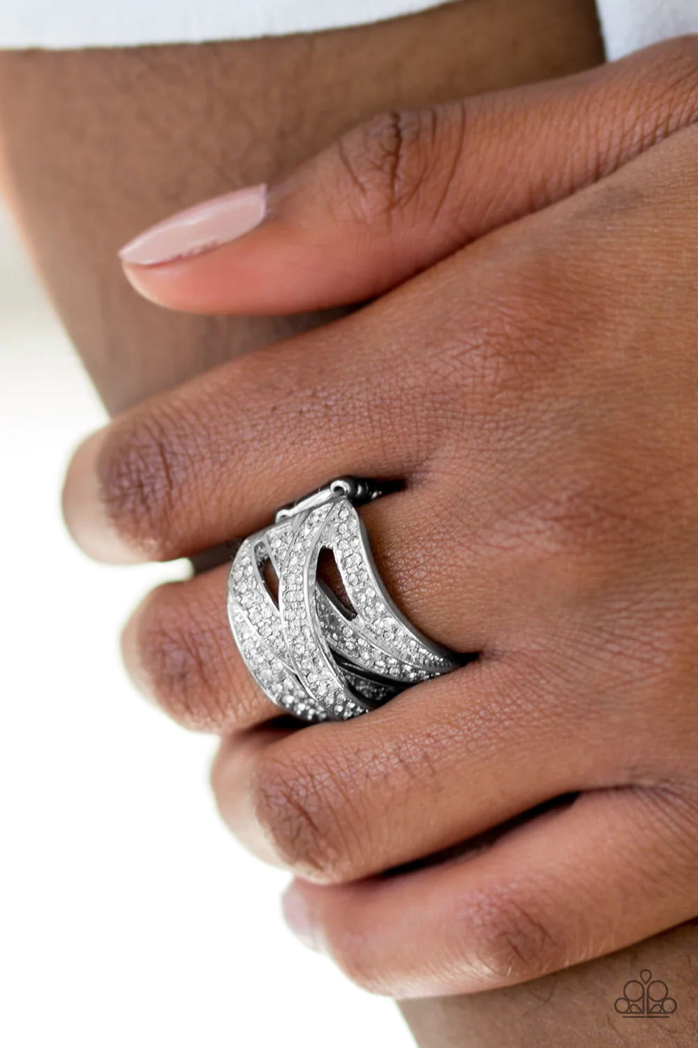 Life In The Glitter Lane - White Ribbon Encrusted Ring R#1620